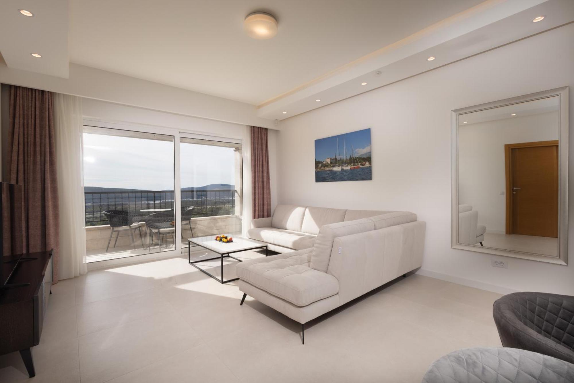 Panorama Bay Luxury Apartments كوتور المظهر الخارجي الصورة