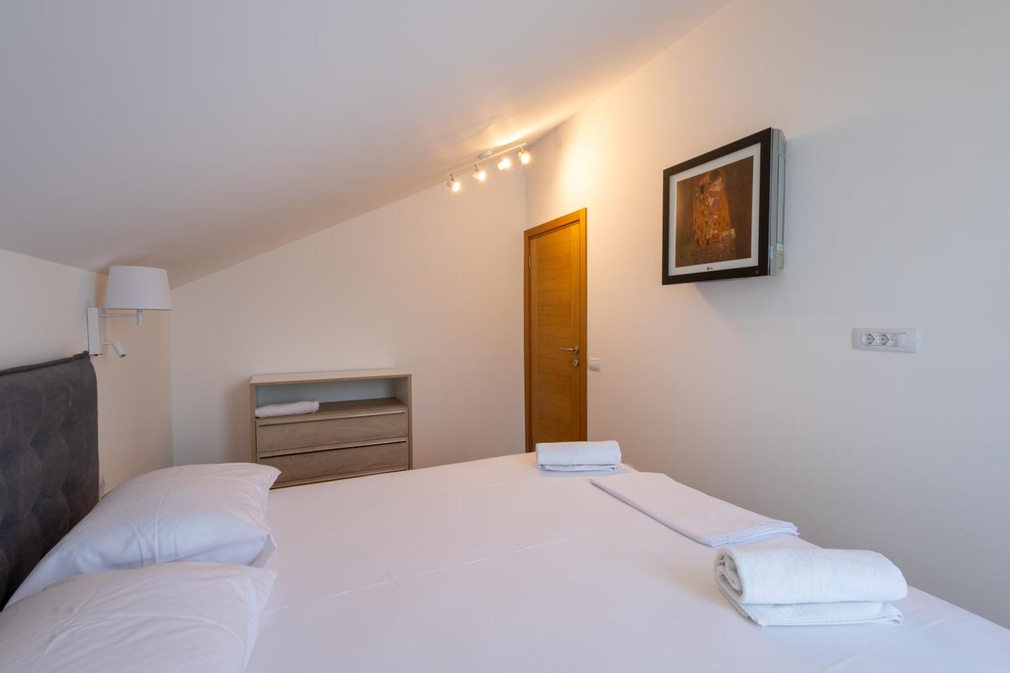Panorama Bay Luxury Apartments كوتور المظهر الخارجي الصورة